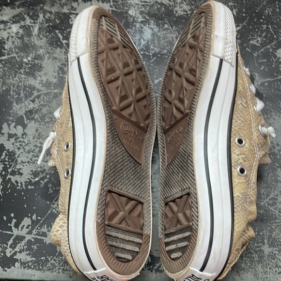 Converse sneakers - Picture 5 of 6